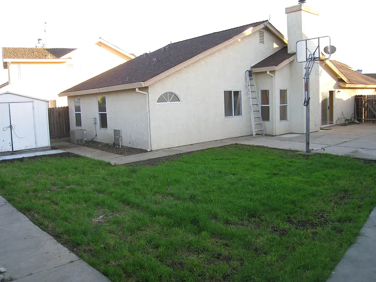 9239 Wenlock Ct — Photo 5