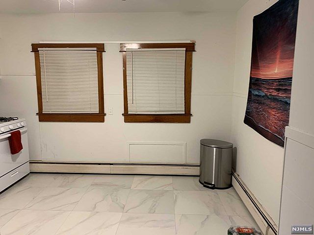 2nd image of 22 Forest Ave