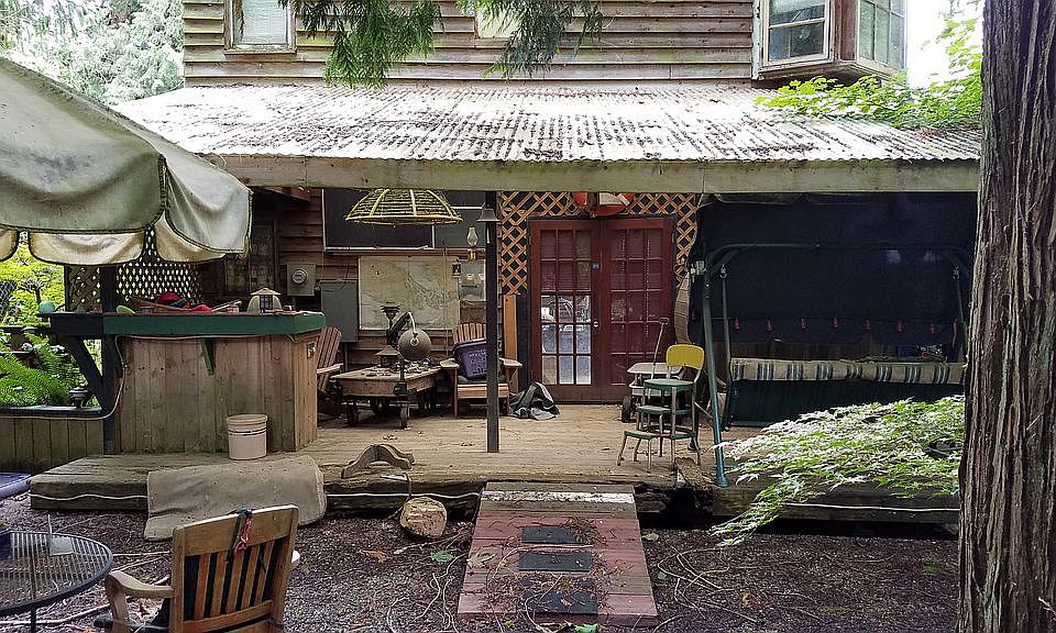 2nd image of 2262 Butler Creek Rd