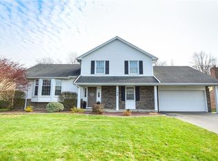 198 Northwood Dr, Rochester, NY 14612