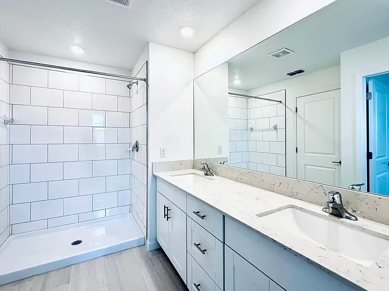 11524 Radiant Shore Loop — Photo 11