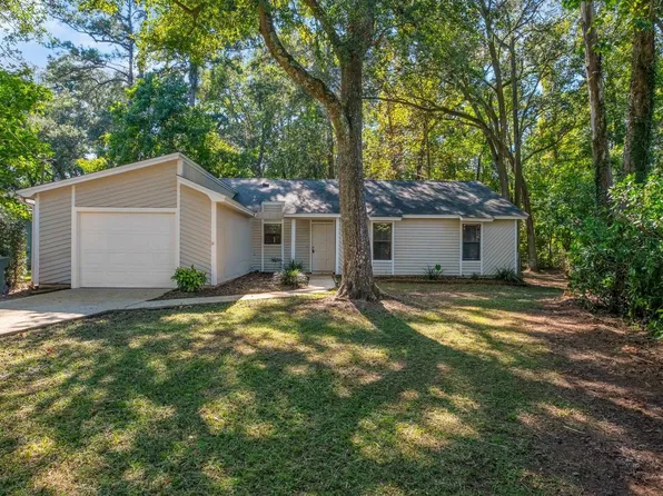 3200 Baldwin Dr W, Tallahassee, FL 32309