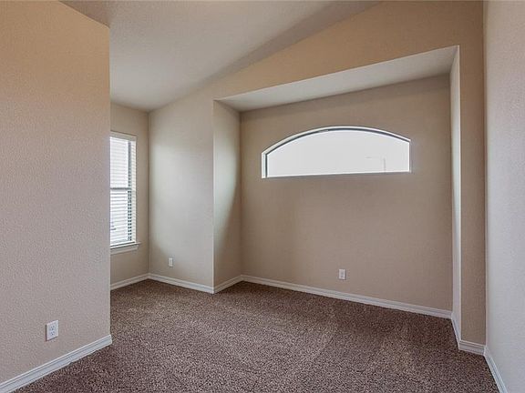 4th image of 2020 Thomas Lackland St