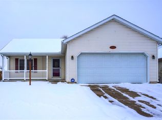 1903 Peace Rose Ln, Mishawaka, IN 46544