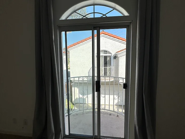3rd Bed Balcony