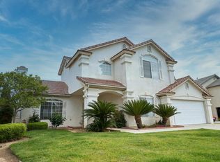 2322 E Revere Rd, Fresno, CA 93720