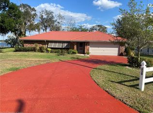 630 Lake Blue Dr, Lake Placid, FL 33852