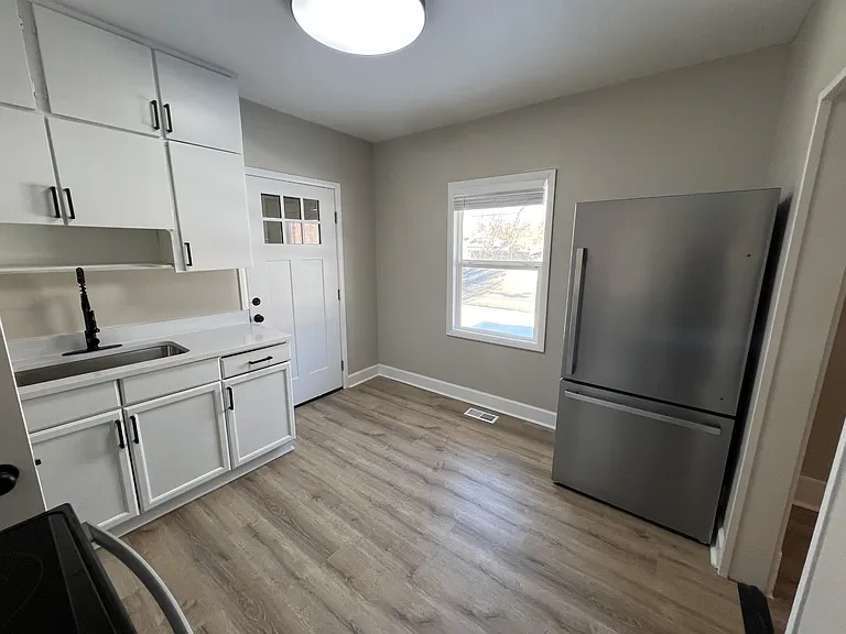 730 Custer St #1 — Photo 10