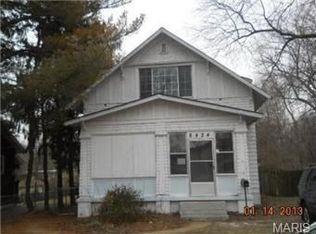 8424 Lackland Rd, Saint Louis, MO 63114