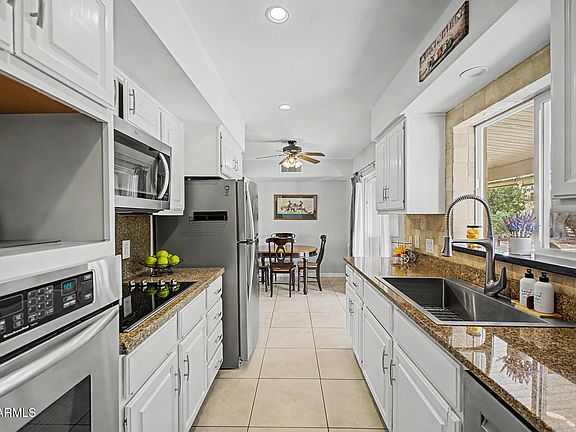 4th image of 777 Leisure World --
