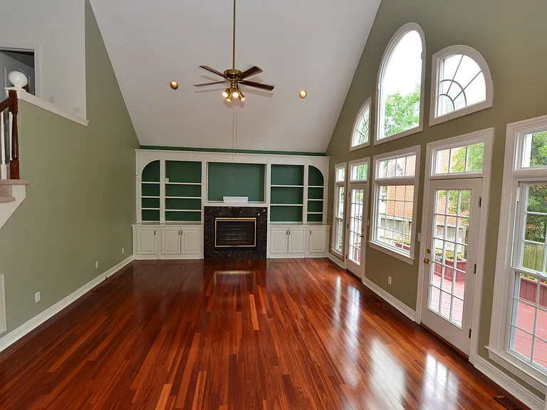 720 River Strand — Photo 13