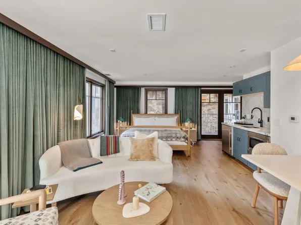 568 Mountain Village Blvd #1209, Telluride, CO 81435