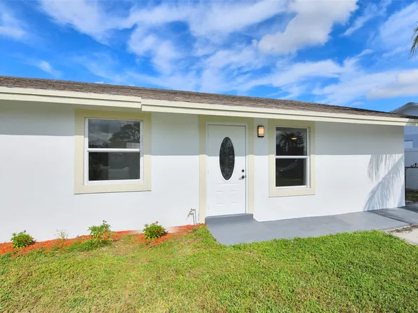 8141 SW 6th Court, North Lauderdale, FL 33068