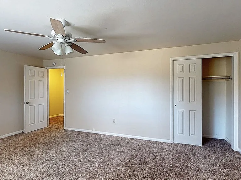Applewood Gables Townhomes — Photo 11