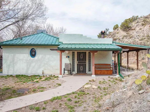 77 Nogal Canyon Rd, Bent, NM 88314