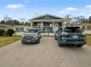 1429 Sheffield Rd #16, North Dumfries, ON N1R 8B2