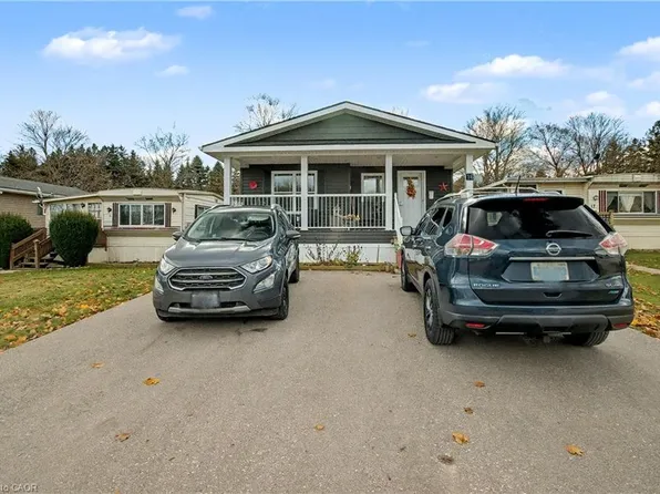 1429 Sheffield Rd #16, North Dumfries, ON N1R 8B2