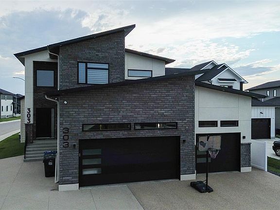 2nd image of 131 Nazarali WAY
