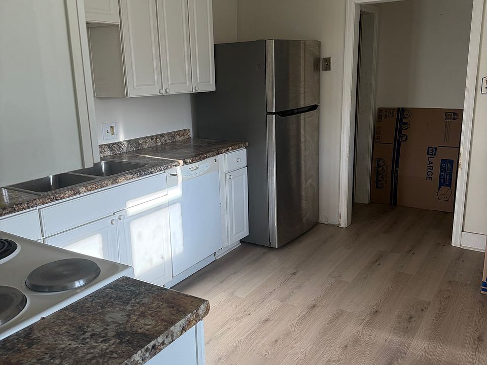 1st image of 604 Millersville Ave #A
