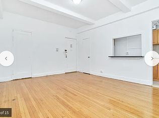 135 E 50th St #4, New York, NY 10022
