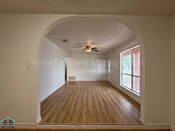 4th image of 9607 Gold Hill Dr