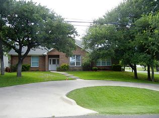 3901 Angelina Ct N, Granbury, TX 76049