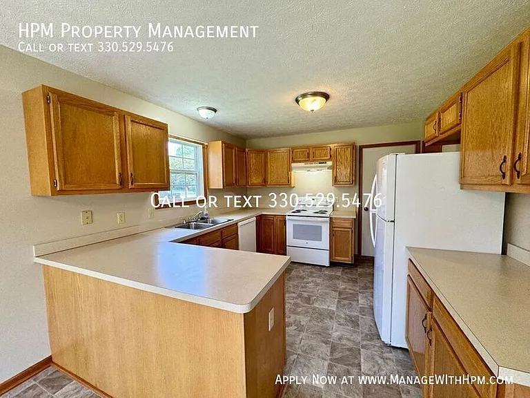 645 S Marion Ave — Photo 9