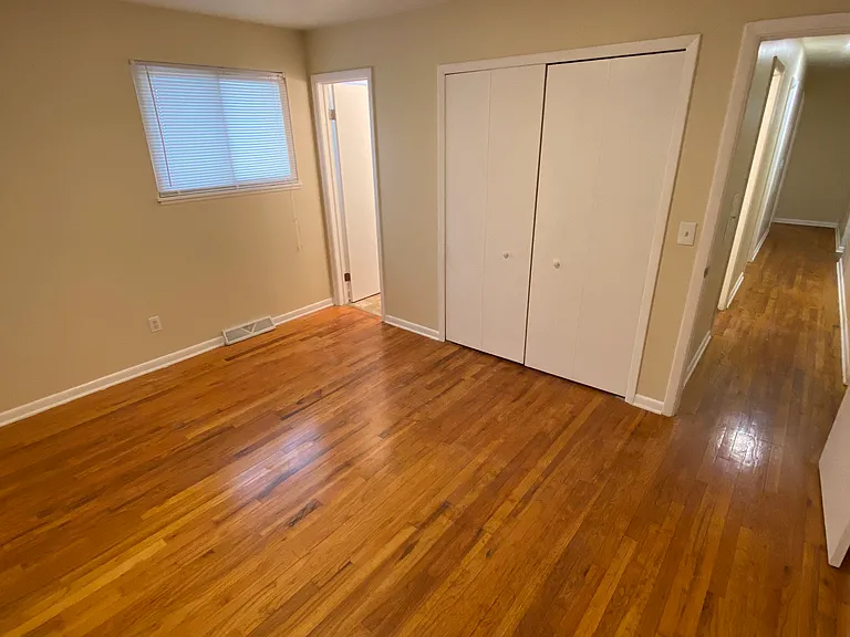 8043 Wesley Dr — Photo 18