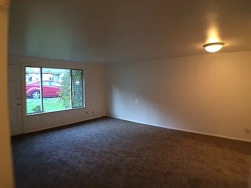 1544 Bloomington Ave — Photo 13