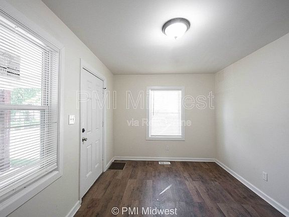 5th image of 512 N Chester Ave