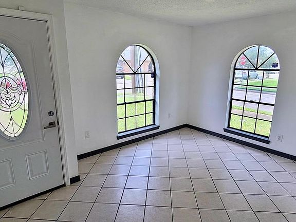 5th image of 1800 Manson Ave