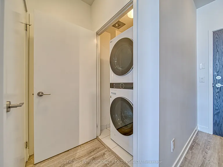 200 Sackville St #Penthouse 08 — Photo 25