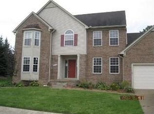2978 Briarwood Dr, Troy, MI 48085