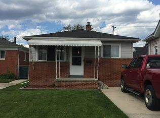 1416 Montie Rd, Lincoln Park, MI 48146