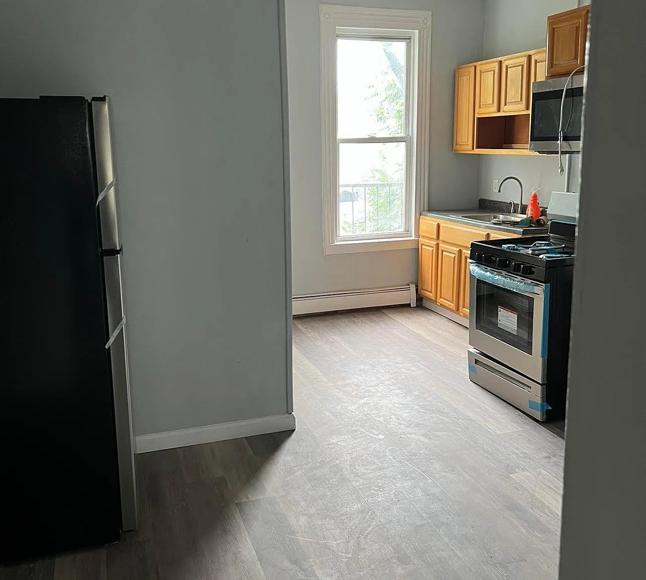1 bed, 800 sqft, $1,950 — Photo 1