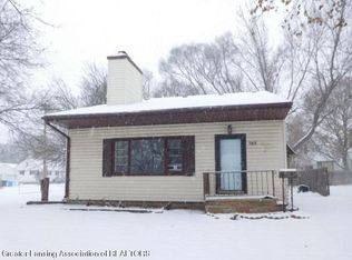 705 Hunter Blvd, Lansing, MI 48910