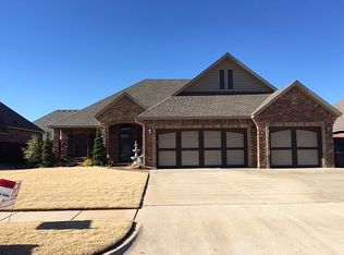 6201 Bent Wood Dr, Oklahoma City, OK 73169