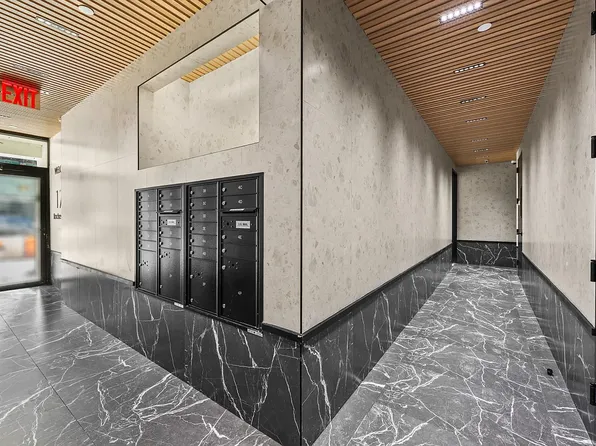 173 Rochester Avenue image 11 of 12