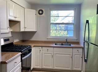 310 E Evergreen Ave #2, Philadelphia, PA 19118