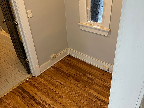 3rd image of 44 Elm St #2