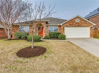 813 Mesquite Dr, Burleson, TX 76028