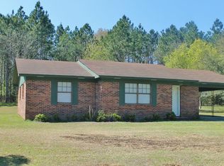 515 N Jefferson St, Lyons, GA 30436