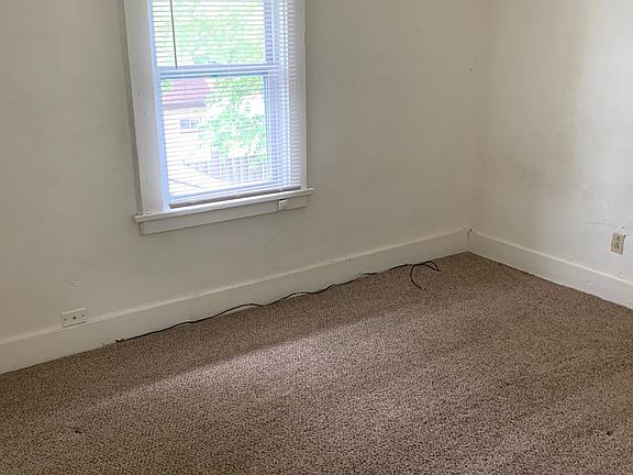 2nd image of 1404 W 20th St