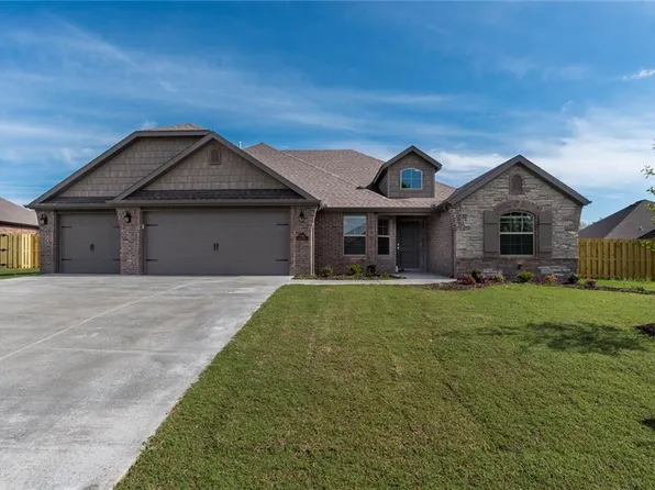 1241 Brandon Way, Bentonville, AR 72712