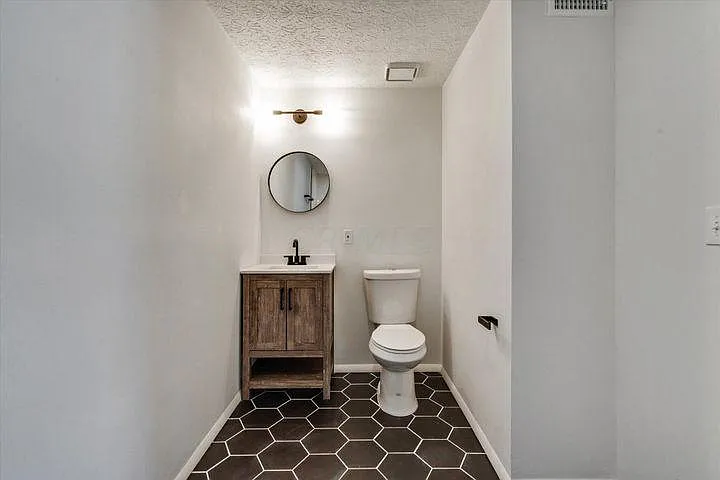 8328 Yuma Dr — Photo 5