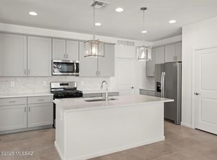 891 W Calle Las Varitas, Sahuarita, AZ 85629