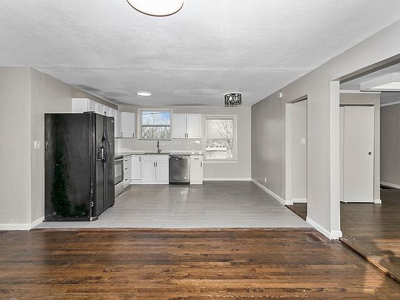 4th image of 15336 Fuller Ave #840656