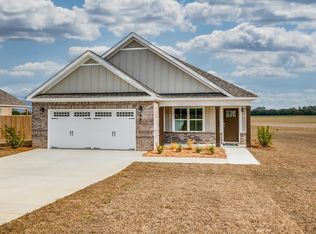 931 Sandbed Rd, Newton, AL 36350