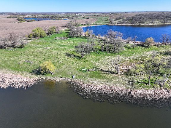3rd image of 1 County Rd
