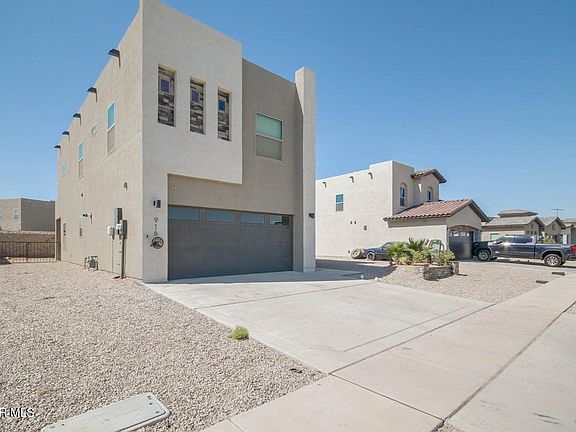4th image of 916 Mormon Tea Dr